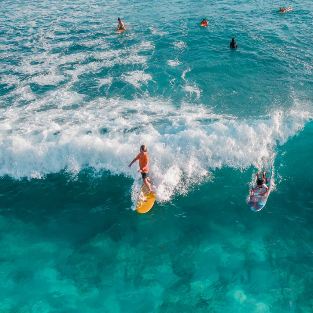 Uluwatu surf spots, Bukit Peninsula reef breaks, best time to surf Uluwatu, Uluwatu surf lessons, Surfing in Uluwatu