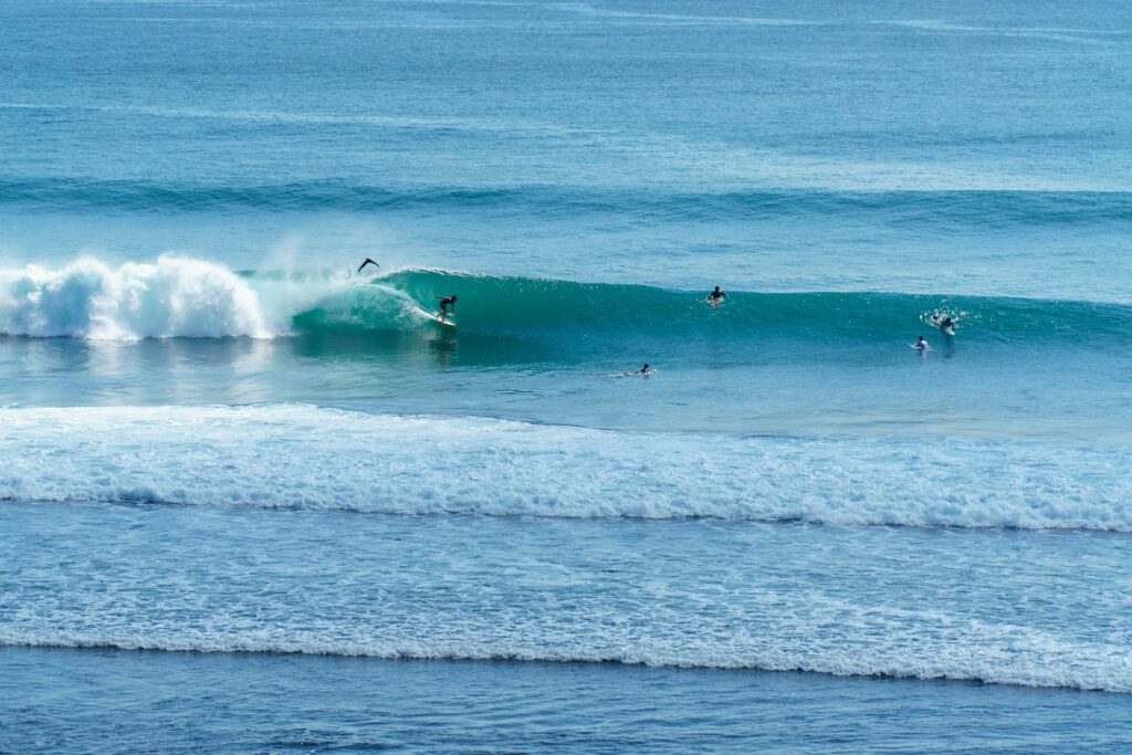 Uluwatu surf spots, Bukit Peninsula reef breaks, best time to surf Uluwatu, Uluwatu surf lessons, Surfing in Uluwatu
